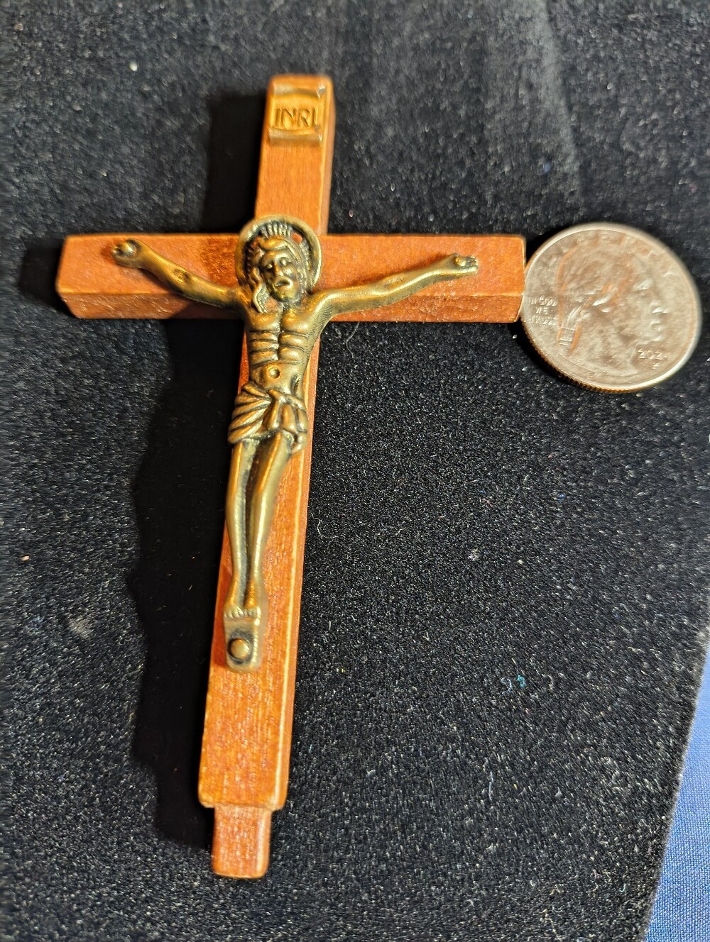 Pair Vintage Wooden Wall Crucifixes Catholic Christian INRI Crosses Mid-Century - Picture 10 of 13